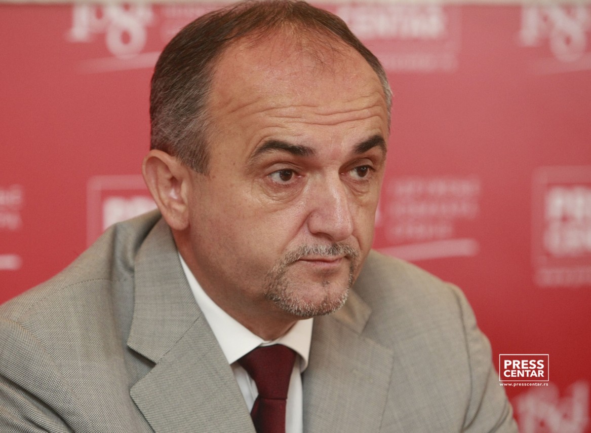 Slavoljub Vujović
9/9/2016.